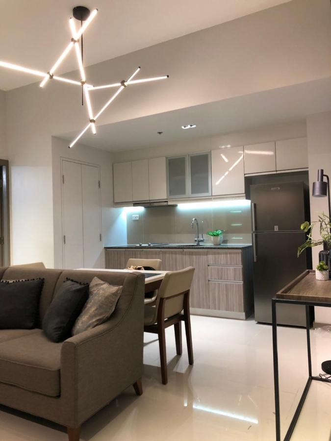 One Uptown Residence Taguig Eksteriør bilde