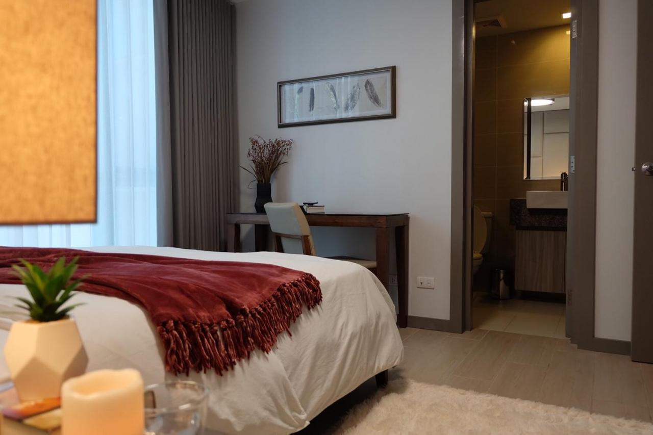 One Uptown Residence Taguig Eksteriør bilde